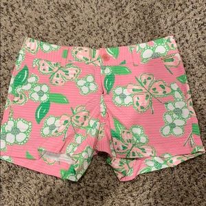 Like new- Lily Pulitzer Knit Callahan Short Sz2